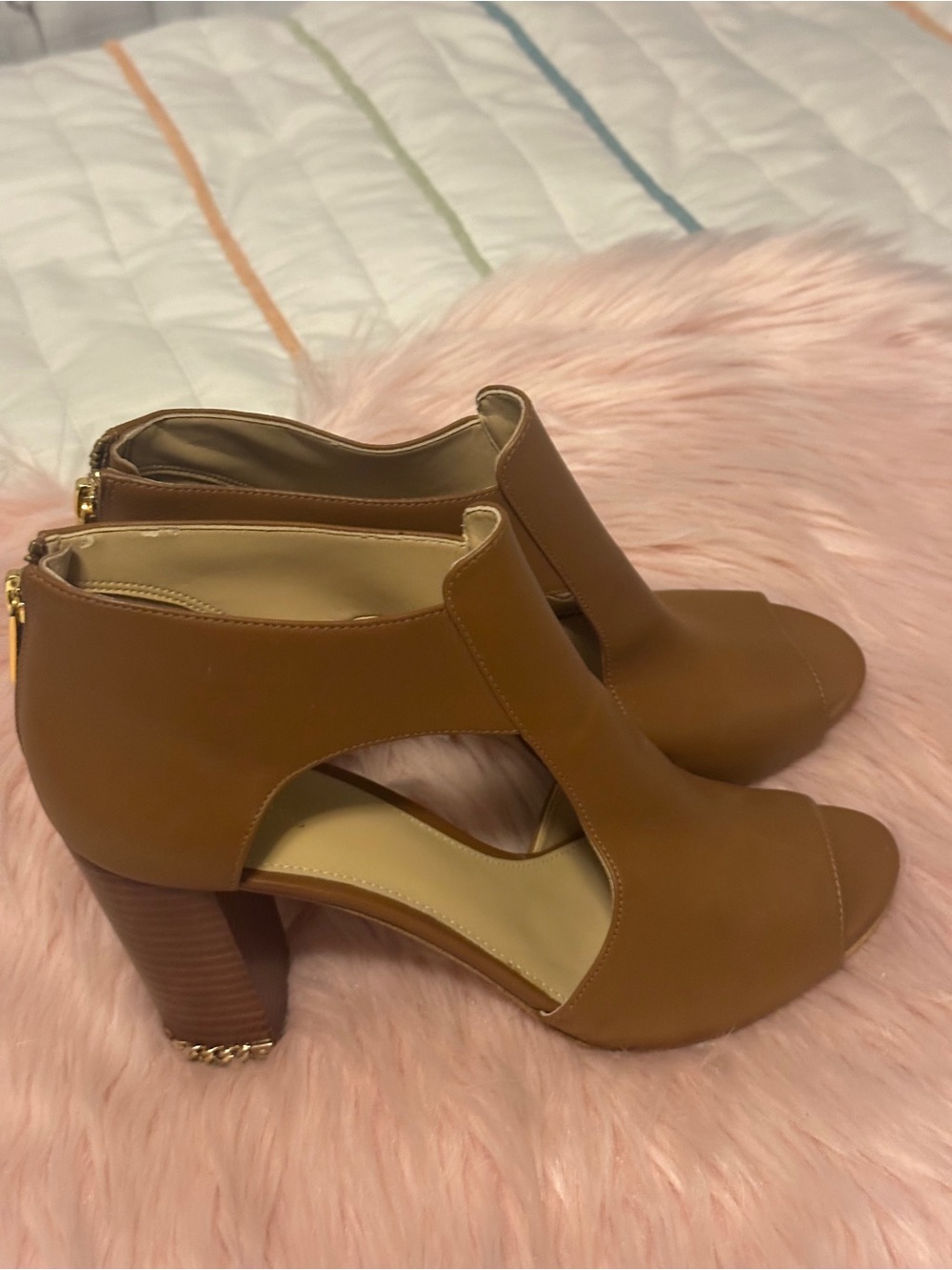 Michael Kors Tan Cutout Open-Toe Block Heel Sandals